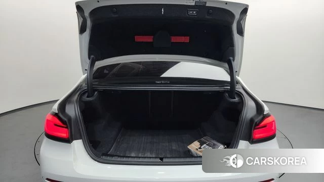 BMW 5 Series (G30) id 3860231 из Кореи 11