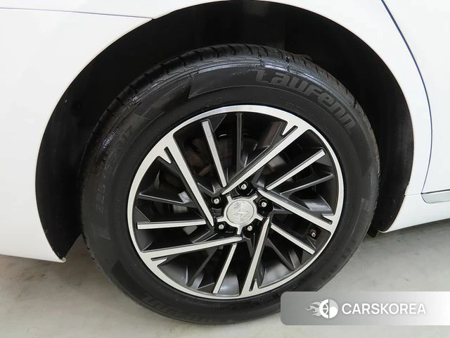 Hyundai The New Grandeur IG id 4601365 из Кореи 11