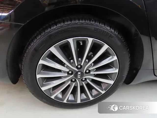 Kia Come New K7 id 3368746 из Кореи 11