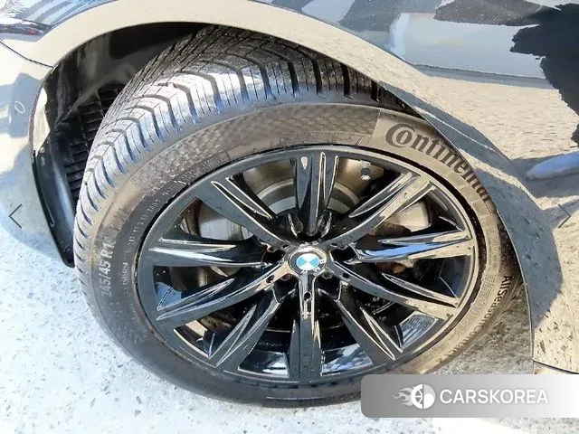 BMW 5 Series (G30) id 3599060 из Кореи 11