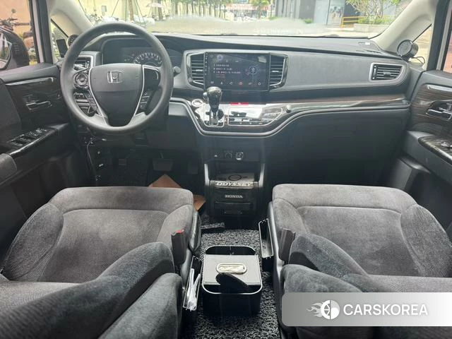 Honda Odyssey id 4365649 из Китая 11