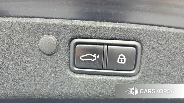 Hyundai The New Grandeur IG Hybrid id 4887217 из Кореи 11