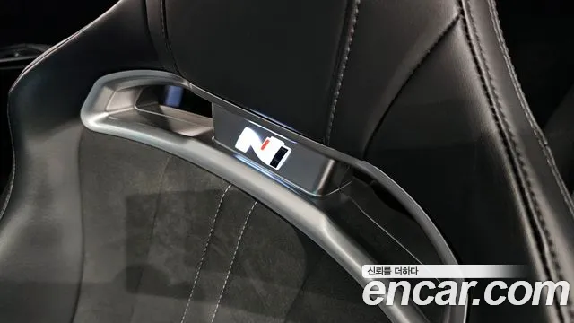 Hyundai Veloster (JS) id 2487356 из Кореи 11