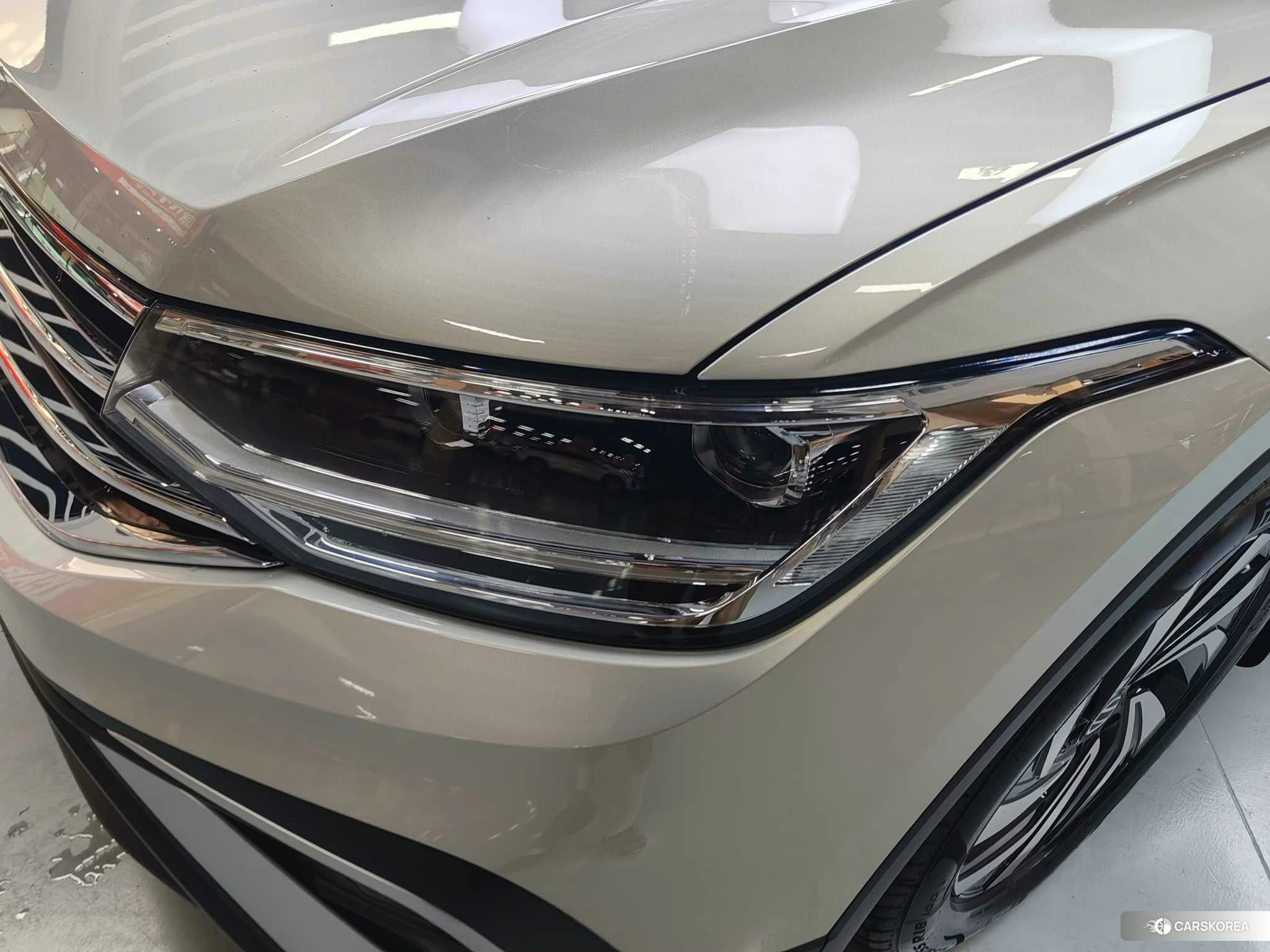 Volkswagen Tiguan L id 4420973 из Китая 11