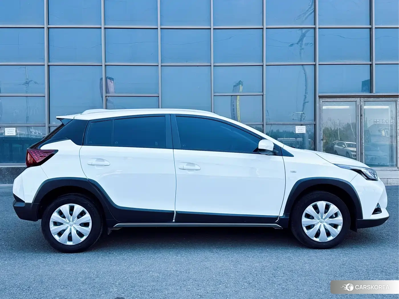 Toyota Yaris L id 4559825 из Китая 11