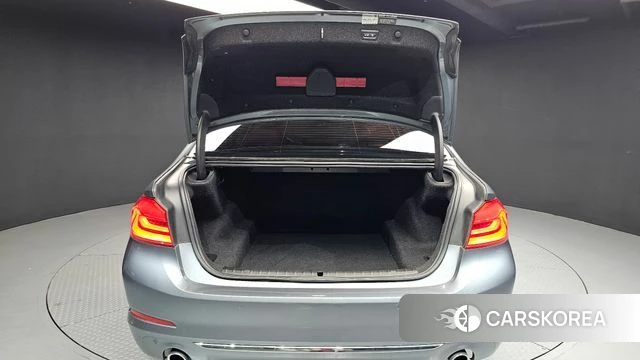 BMW 5 Series (G30) id 4459670 из Кореи 11