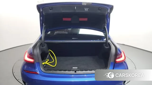 BMW 3 Series (G20) id 3681555 из Кореи 11