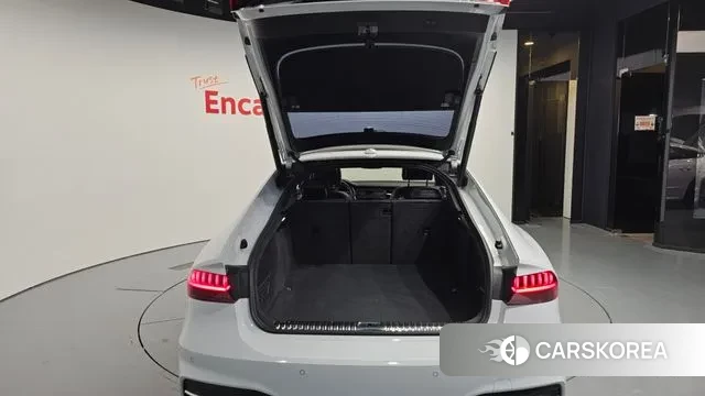 Audi A7 (4K) id 3390859 из Кореи 11