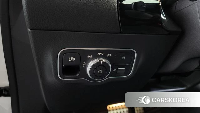 Mercedes-Benz GLA - Class H247 id 4284218 из Кореи 11