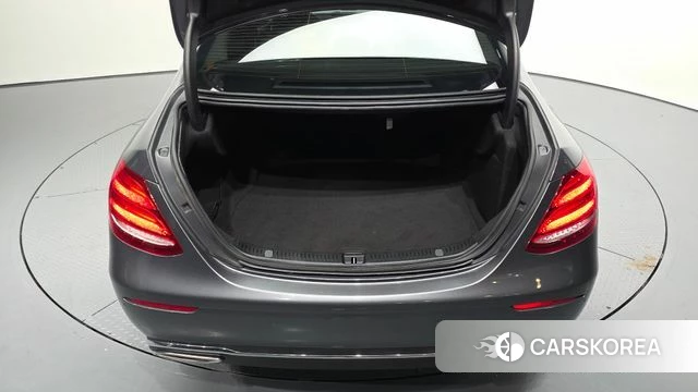 Mercedes-Benz E-Class W213 id 3834589 из Кореи 11