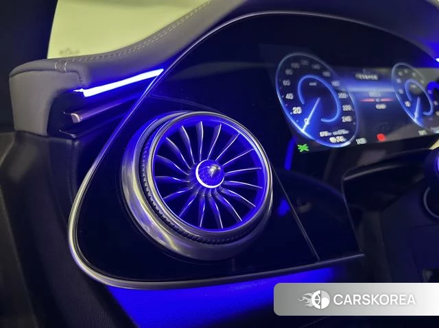 Mercedes-Benz EQS SUV id 4314769 из Китая 11
