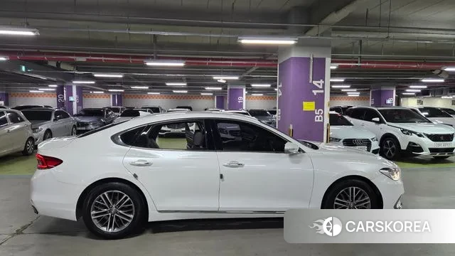 Hyundai Grandeur IG id 3499937 из Кореи 11