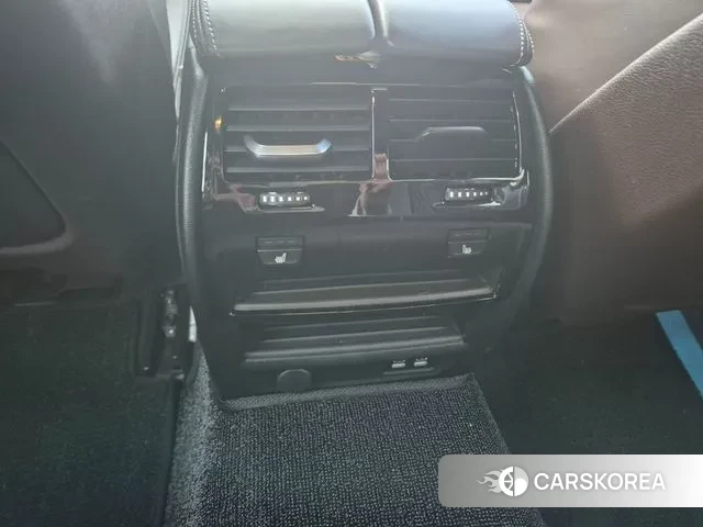 BMW 5 Series (G30) id 3639518 из Кореи 11