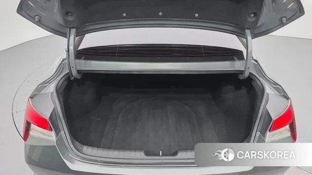 Hyundai Avante Hybrid (CN7) id 3312479 из Кореи 11