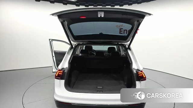 Volkswagen Tiguan Allspace id 4684444 из Кореи 11