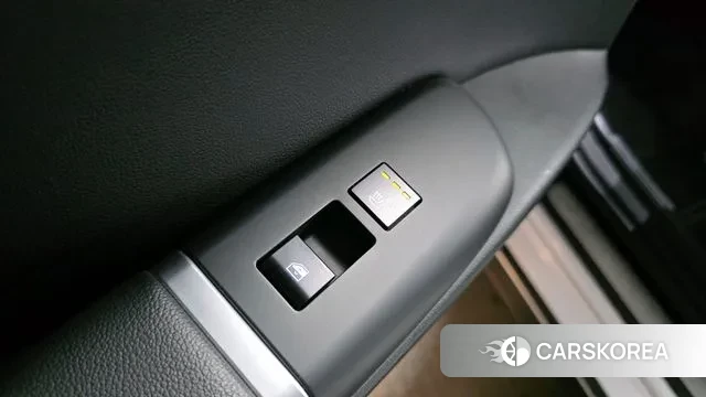 Hyundai Grandeur (GN7) id 3031899 из Кореи 11