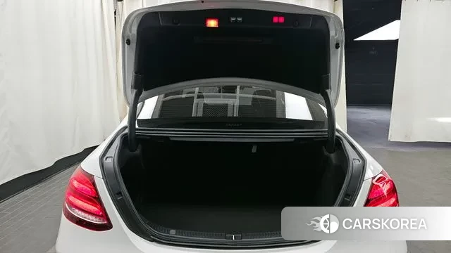 Mercedes-Benz E-Class W213 id 3578405 из Кореи 11