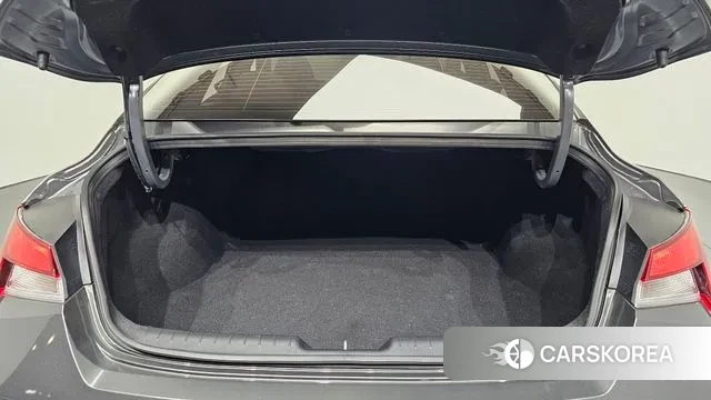 Hyundai The New Avante (CN7) id 3431921 из Кореи 11