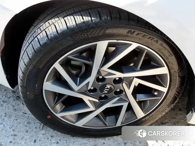 Kia Come New K7 id 3345358 из Кореи 11