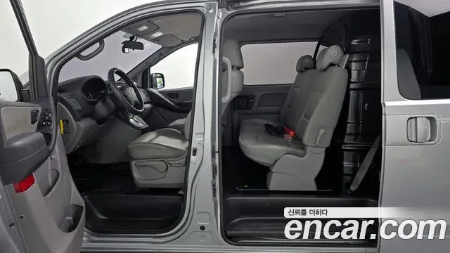 Hyundai The New Grand Starex id 2703647 из Кореи 11