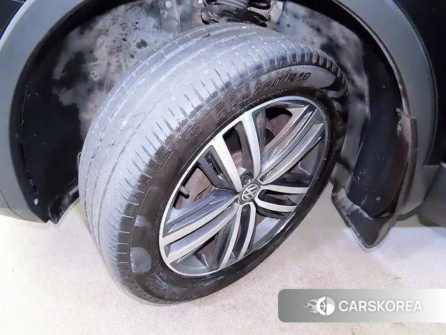 Volkswagen Tiguan Allspace id 3033628 из Кореи 11