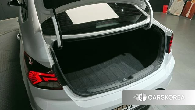 Hyundai The New Avante AD id 3916930 из Кореи 11