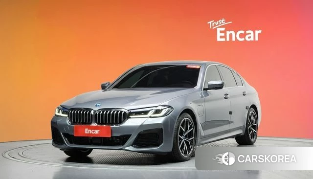 BMW 5 Series (G30) id 3940474 из Кореи 11