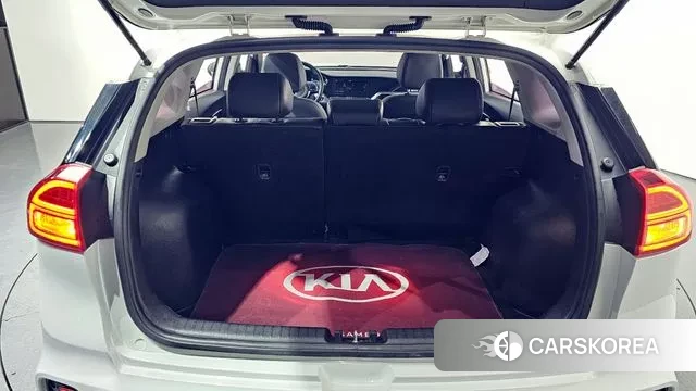 Kia The New Niro id 3788842 из Кореи 11