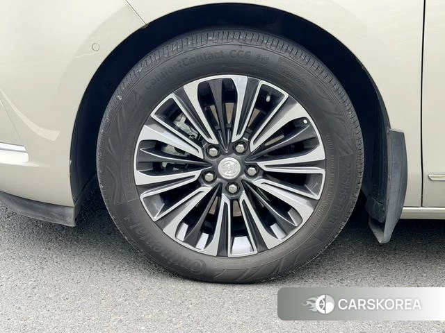 Buick GL8 id 4209937 из Китая 11