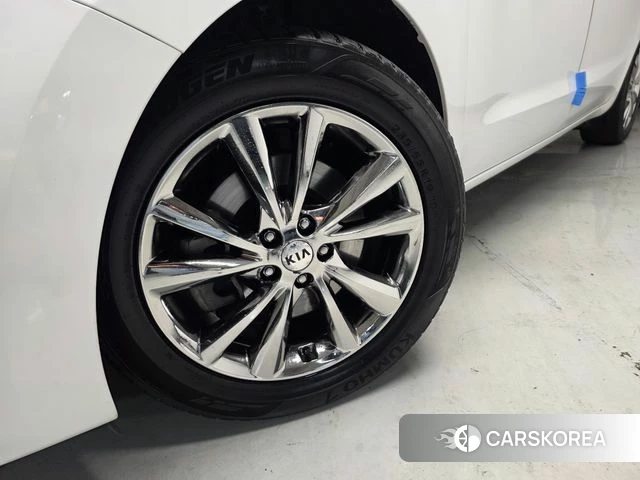 Kia The New Carnival id 4406319 из Кореи 11