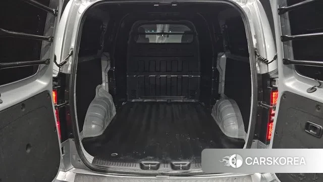 Hyundai The New Grand Starex id 3248917 из Кореи 11