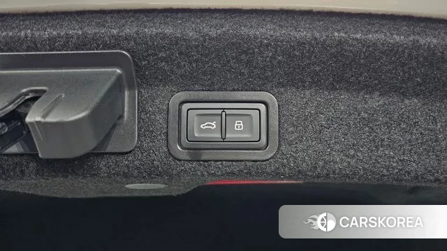 Audi A6 (C8) id 3267808 из Кореи 11