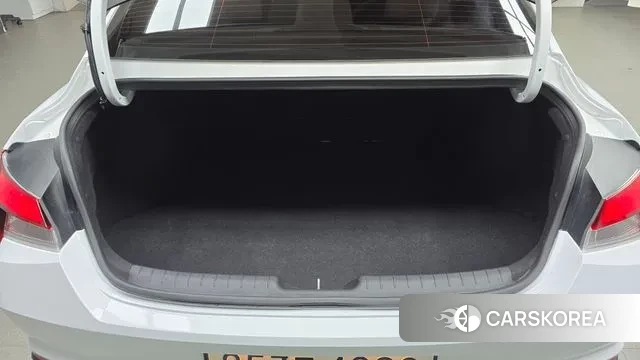 Hyundai Avante (CN7) id 3317670 из Кореи 11