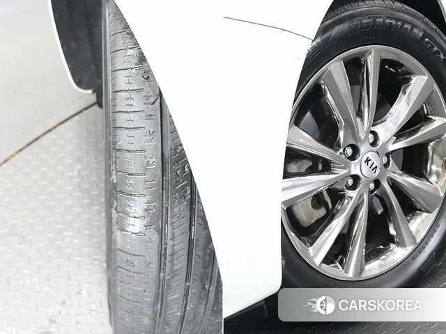 Kia The New Carnival id 4513218 из Кореи 11