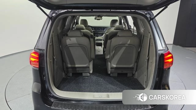 Kia The New Carnival id 3814195 из Кореи 11