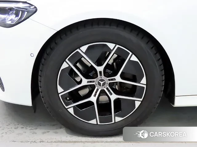 Mercedes-Benz E-Class W214 id 3523321 из Кореи 11