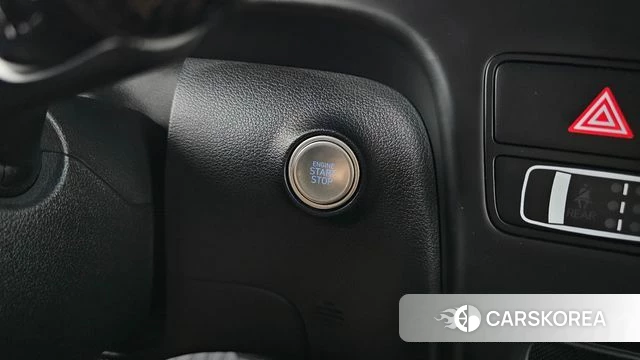 Hyundai Staria id 4443656 из Кореи 11