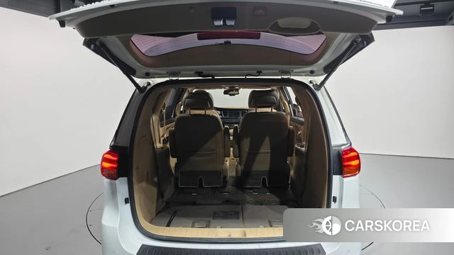 Kia The New Carnival id 4285412 из Кореи 11