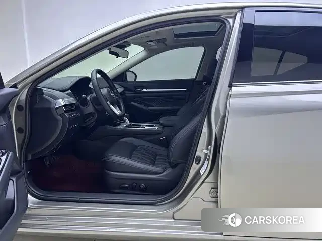 Nissan Altima id 4607059 из Китая 11