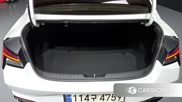 Hyundai Avante (CN7) id 3128781 из Кореи 11