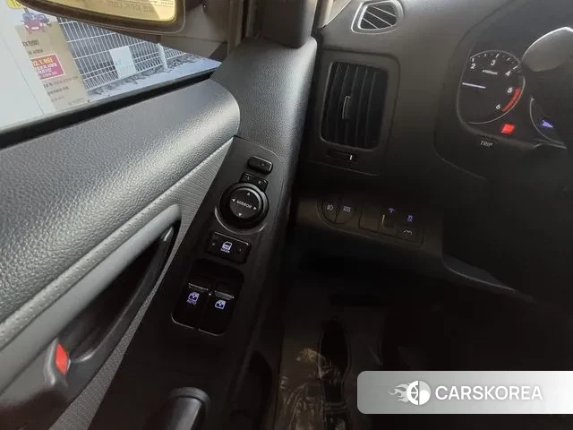 Hyundai The New Grand Starex id 3474900 из Кореи 11