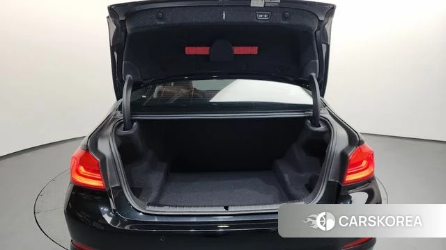 BMW 5 Series (G30) id 3873085 из Кореи 11