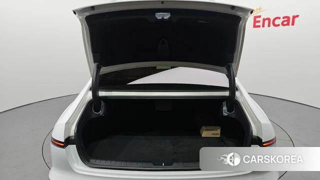 Hyundai Grandeur (GN7) id 3817922 из Кореи 11