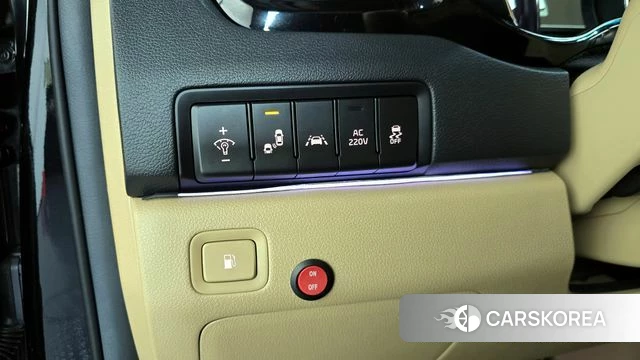 Kia The New Carnival id 4325832 из Кореи 11