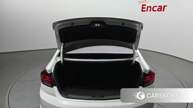Hyundai The New Avante AD id 4384149 из Кореи 11