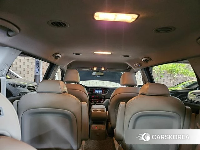 Kia The New Carnival id 4447315 из Кореи 11