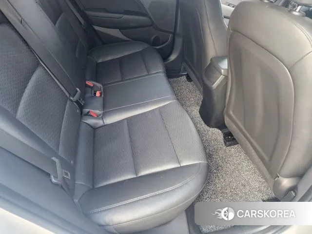 Hyundai The New Avante AD id 3254177 из Кореи 11