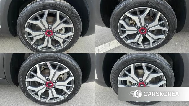 Kia Seltos id 4195792 из Кореи 11