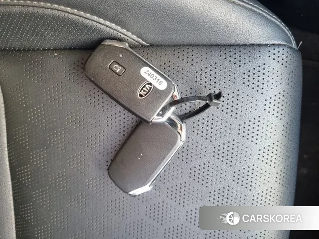 Kia Seltos id 3355645 из Кореи 11