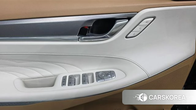 Hyundai The New Grandeur IG Hybrid id 4604830 из Кореи 11